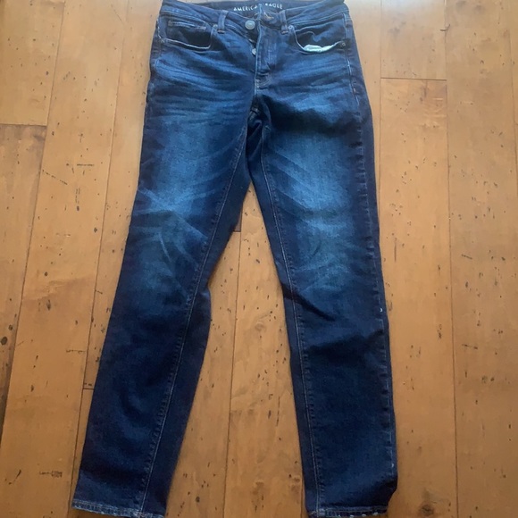 American Eagle Tomgirl Stretch Jean - Picture 4 of 5